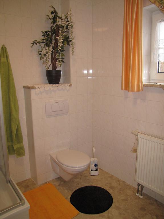 Stollenklause Apartment Hormersdorf  Bilik gambar