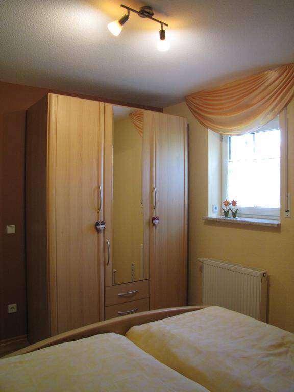 Stollenklause Apartment Hormersdorf  Bilik gambar