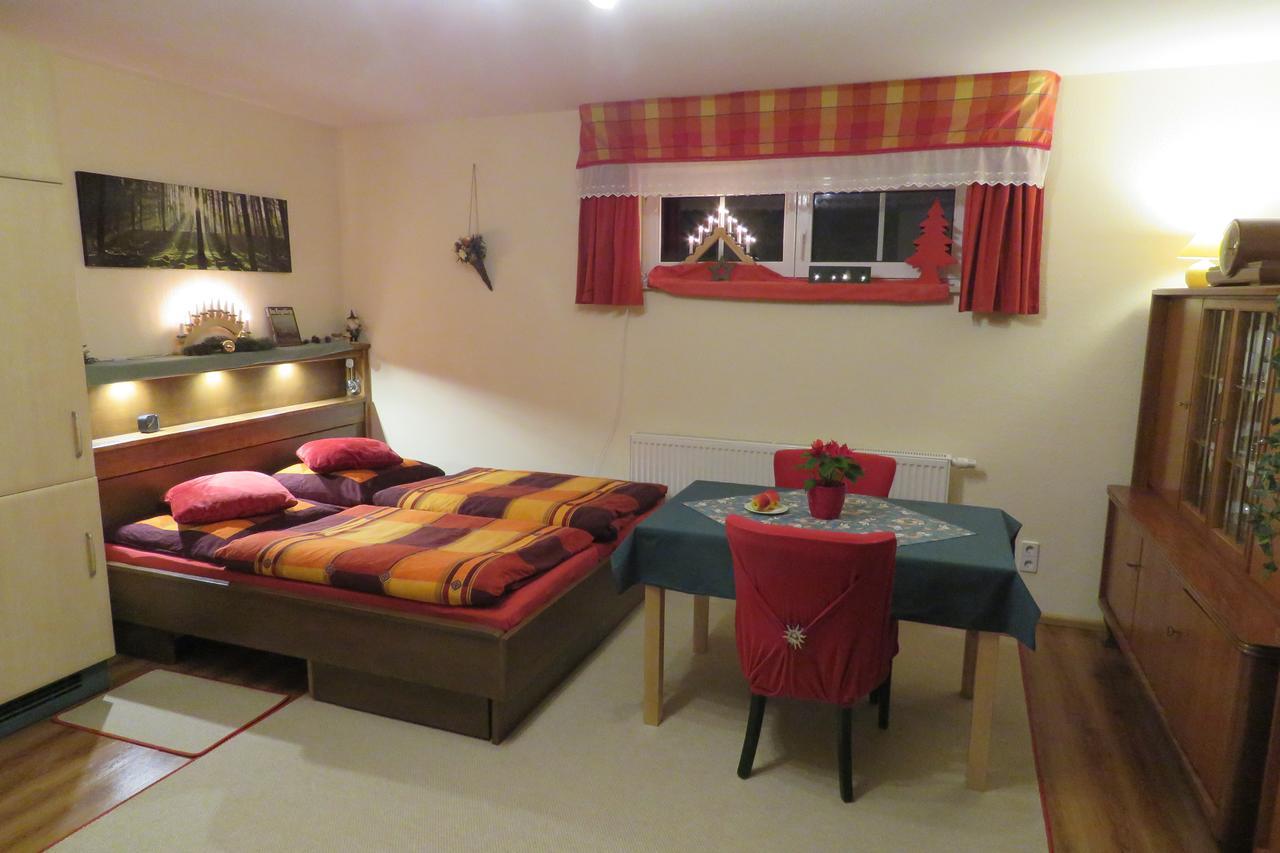 Stollenklause Apartment Hormersdorf  Luaran gambar